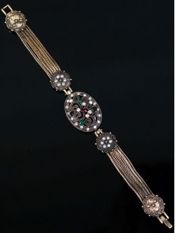 antique-bangles-and-bracelets-D1ETTABRS56